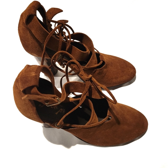 New Free People Sz 7 37 Nouvella Suede Wrap Wooden Lace Up Heels Cognac Brown - Picture 4 of 6